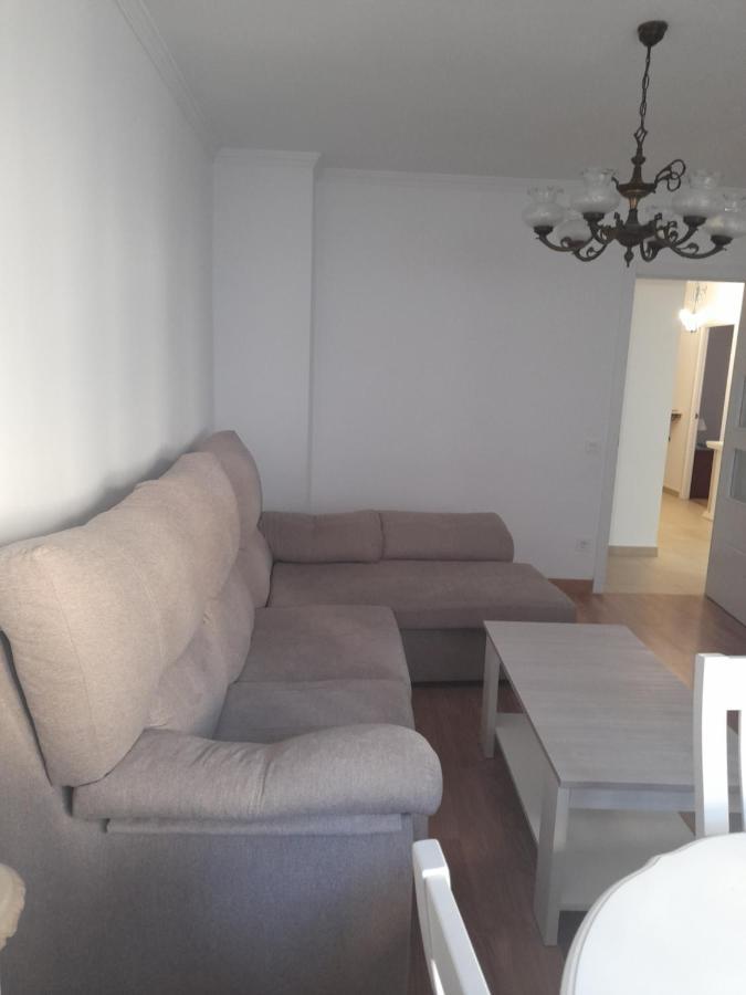 Piso Rey Davina. Apartment *